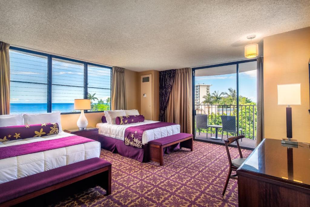 Castle Hilo Hawaiian Hotel image 17
