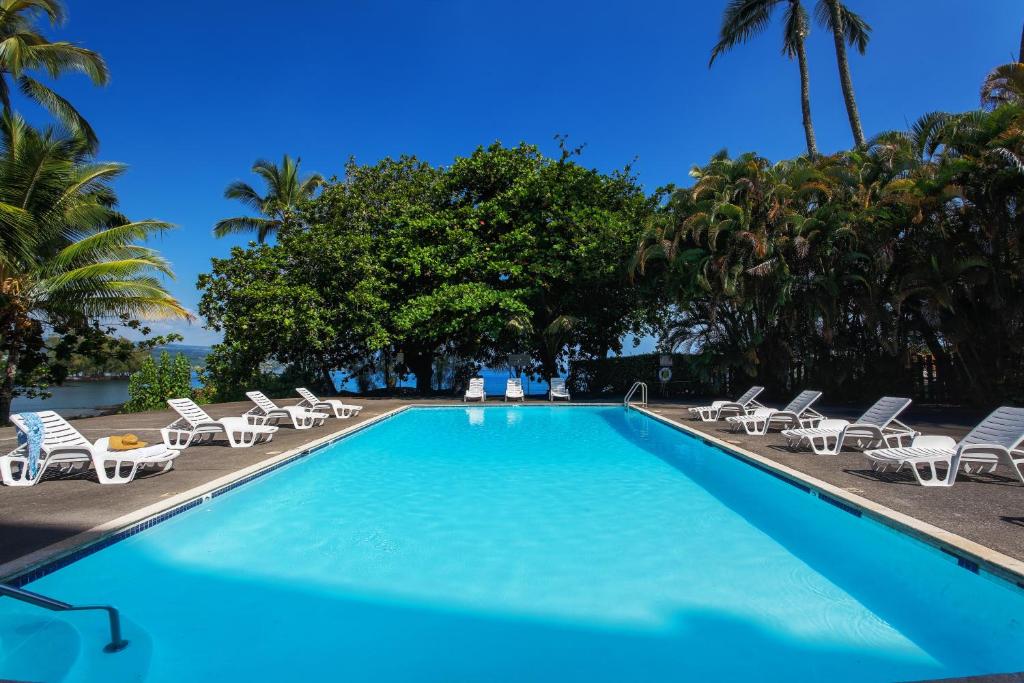 Castle Hilo Hawaiian Hotel image 24