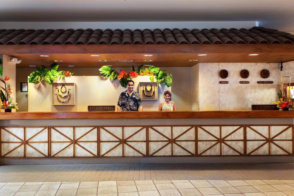 Castle Hilo Hawaiian Hotel image 6